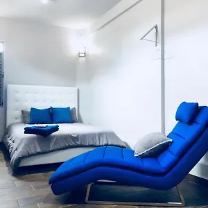 Modern #0 - Location Apartment